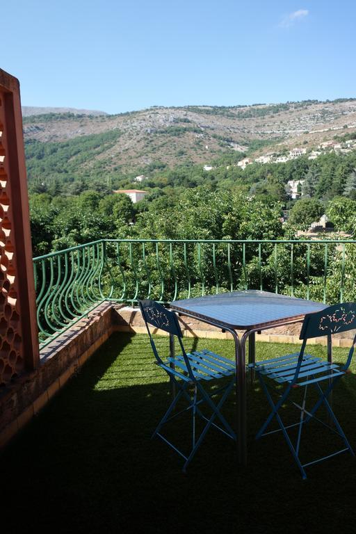 Hotel Le Prejoly Saint-Vallier-de-Thiey Luaran gambar